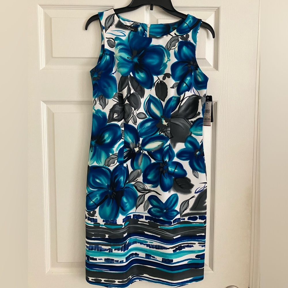 Very Cute AGB Sheath Dress, Size 6, New W…